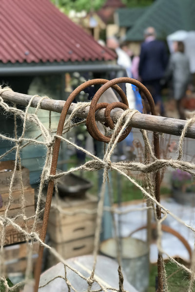 Bean Poles - seen at RHS Chelsea. Create a frame to support a net, for climbing peas, beans...